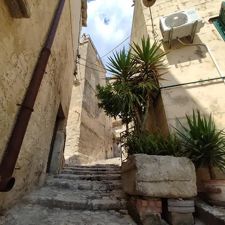 Nei Sassi Da Nino Oda ve Kahvaltı