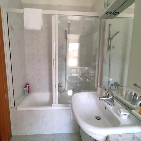 Bed & Breakfast Nei Sassi Da Nino 3*