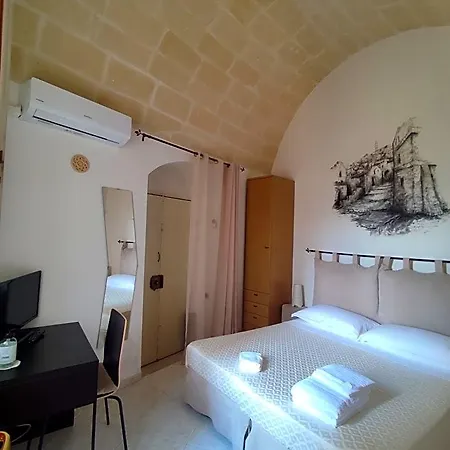 Nei Sassi Da Nino Oda ve Kahvaltı