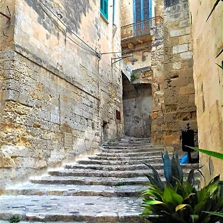 Nei Sassi Da Nino Oda ve Kahvaltı 3*